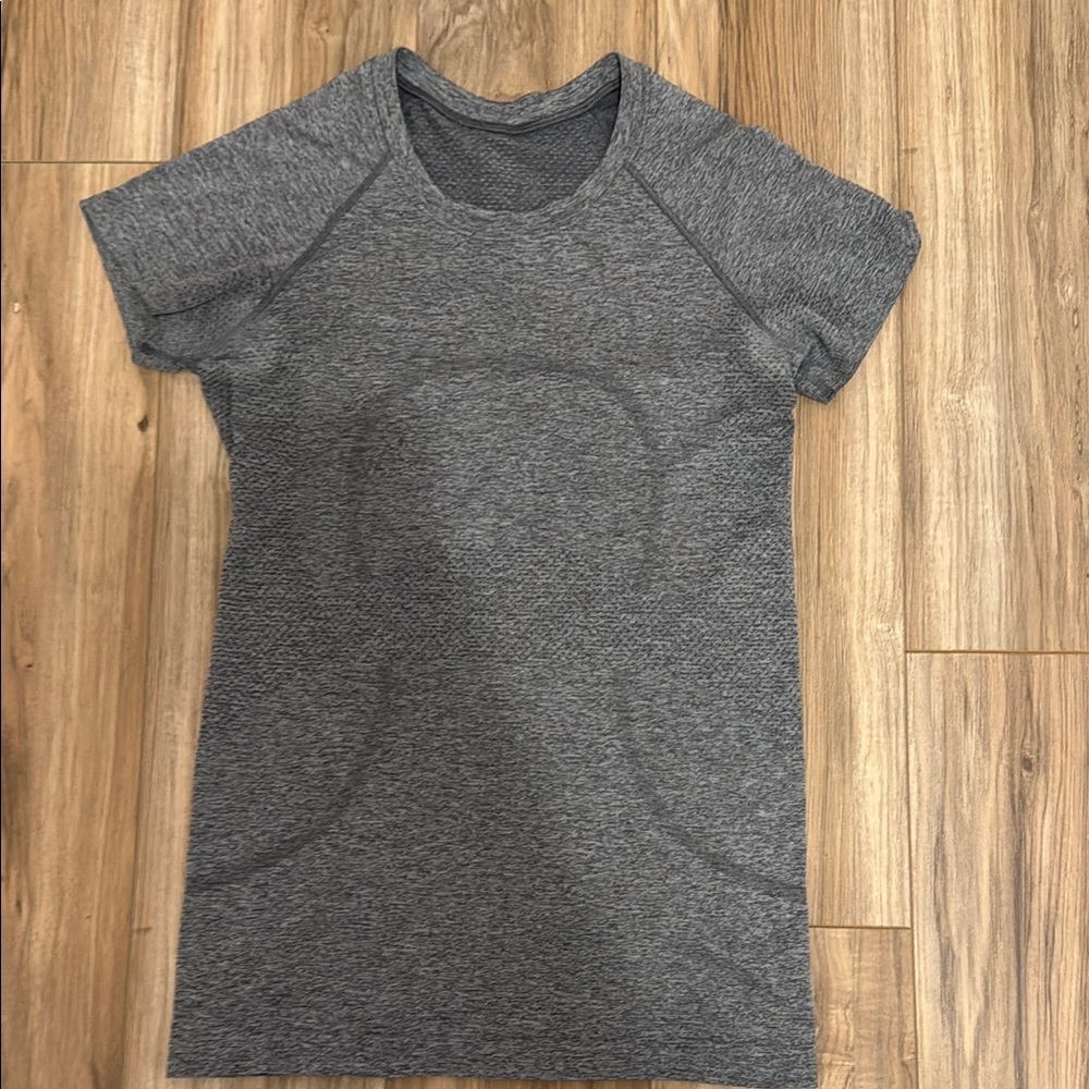 Swiftly Tech Short Sleeve 2.0